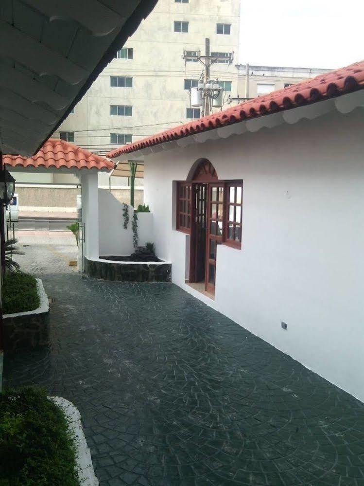 Hotel Santander SD Santo Domingo Buitenkant foto